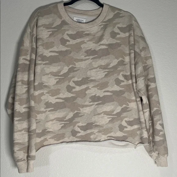 American Eagle Camouflage Crewneck Sweater size medium - Picture 1 of 5